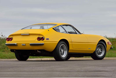 Introduced in 1968 and designed by Leonardo Fioravanti at Pininfarina, the 365 GTB/4 "Daytona" was assembled on the same lines at Ferrari as the 365 GTC/4. 1,406 were produced.