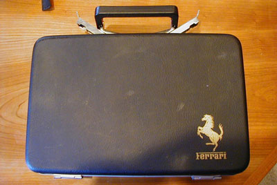 Toolkit variation 1 - briefcase